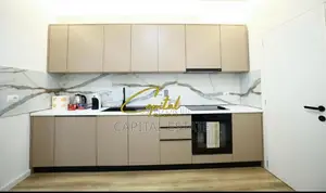 APARTAMENT ME QIRA 3+1 RRUGA MINE PEZA 90.000 LEKE