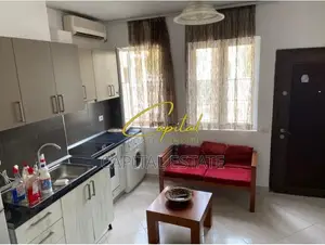 GARSONIERE ME QIRA 40 M2 RRUGA FORTUZI 45.000 LEKE