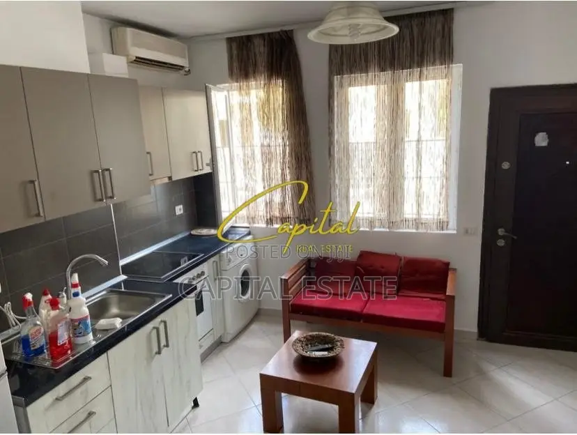 GARSONIERE ME QIRA 40 M2 RRUGA FORTUZI 45.000 LEKE