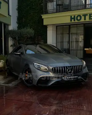 Mercedes Benz S63 Coúpe