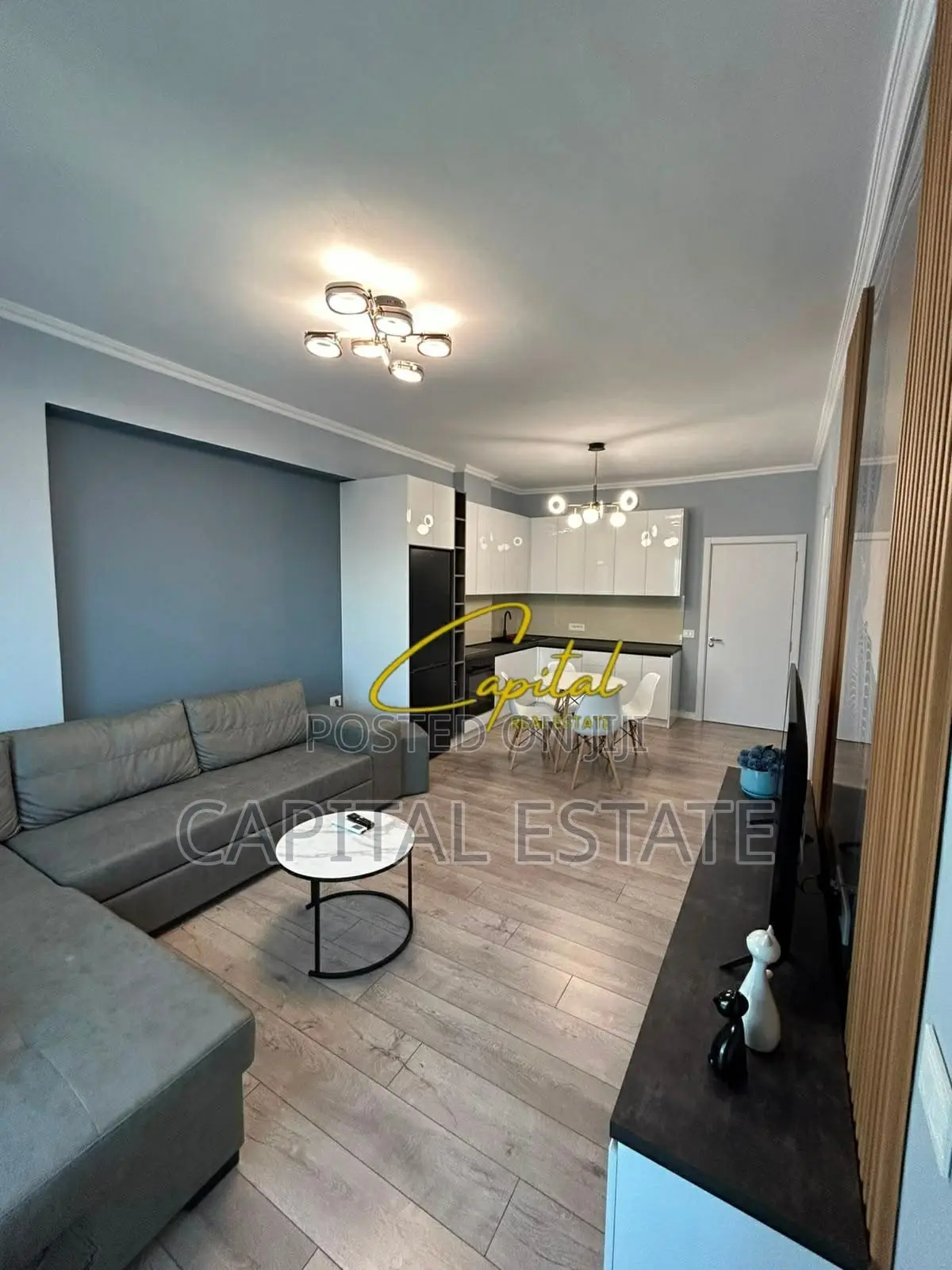 APARTAMENT ME QIRA 2+1 ISH STACIONI TRENIT 75.000 LEKE