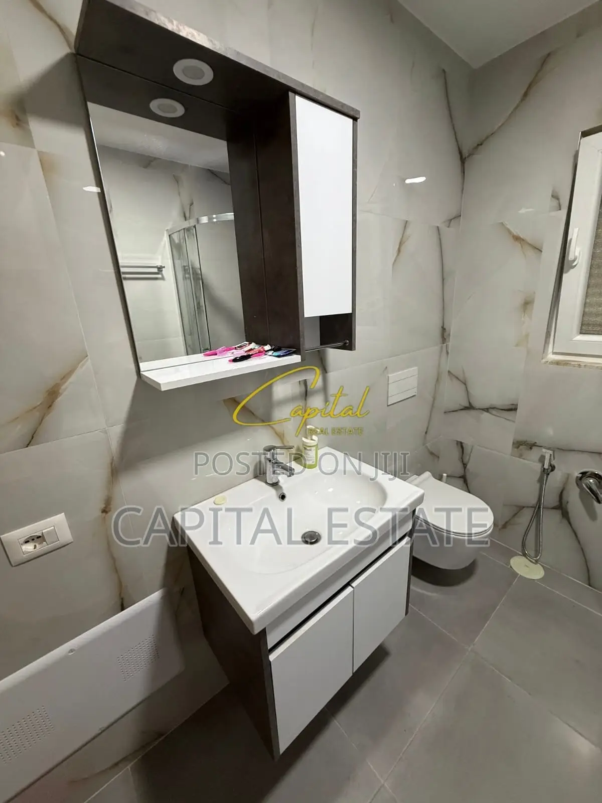 APARTAMENT ME QIRA 2+1 ALI DEMI 65.000 LEKE