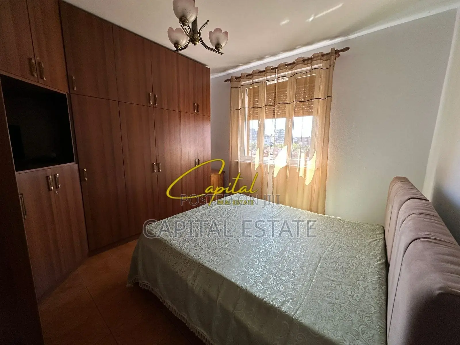 APARTAMENT ME QIRA 2+1 PAZARI I RI 600 EURO
