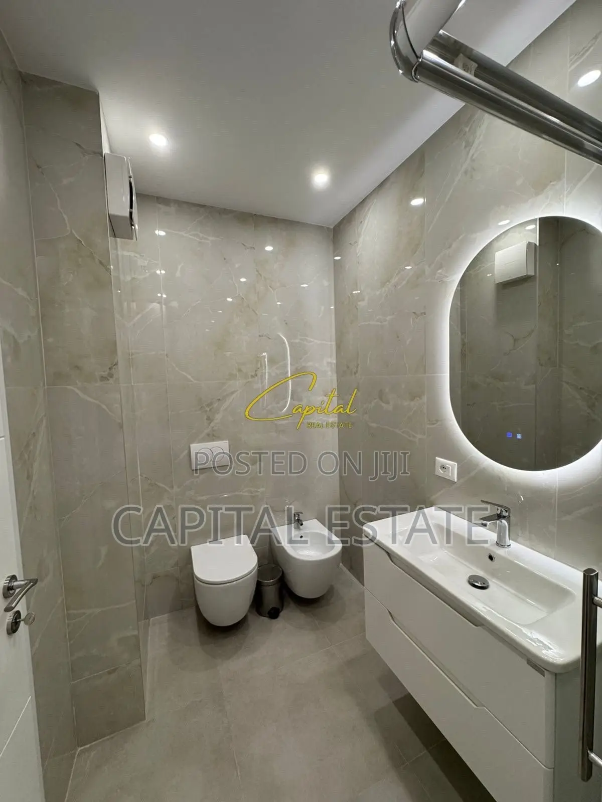 APARTAMENT ME QIRA 1+1 BULEVARDI I RI 700 EURO
