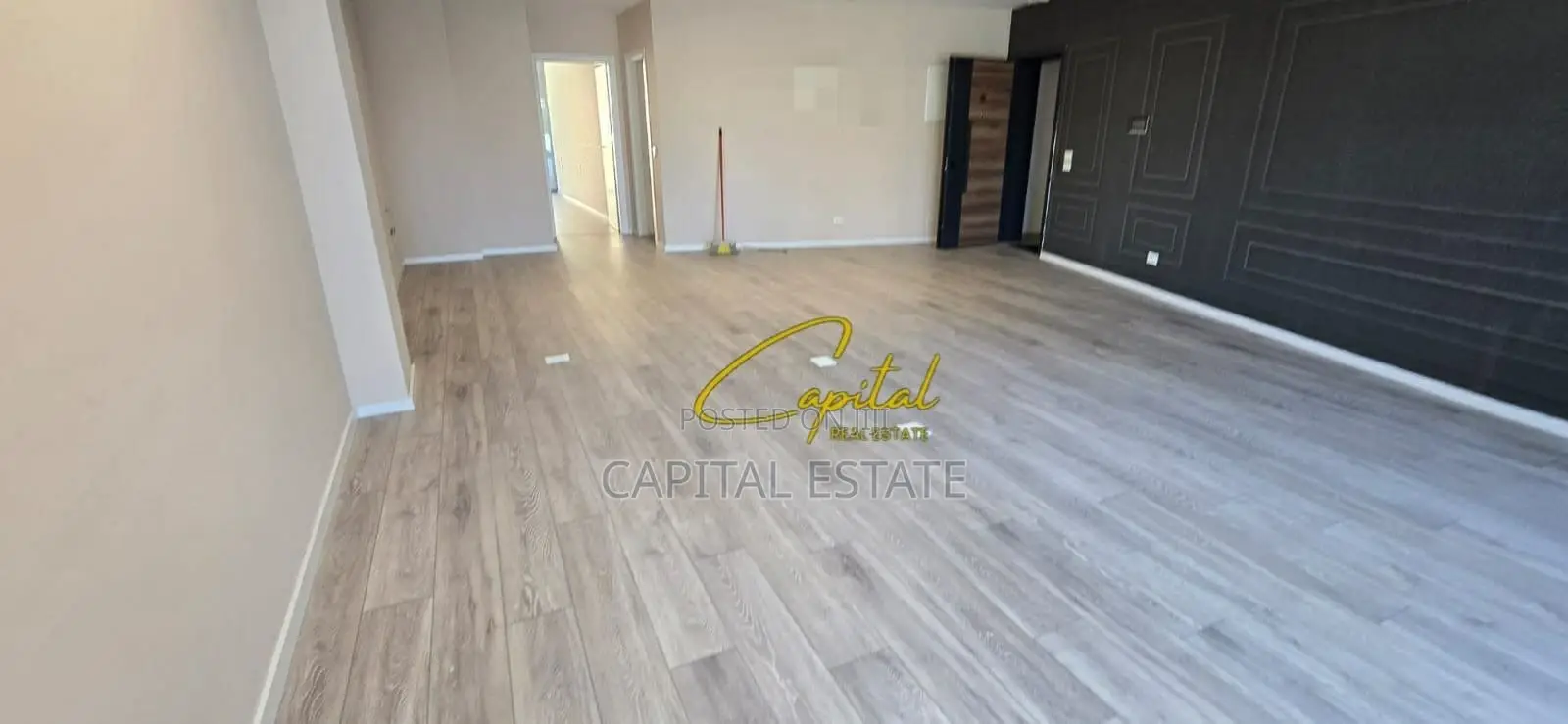 AMBIENT BIZNESI ME QIRA 102 M2 LIQENI ARTIFICIAL 1.400 EURO