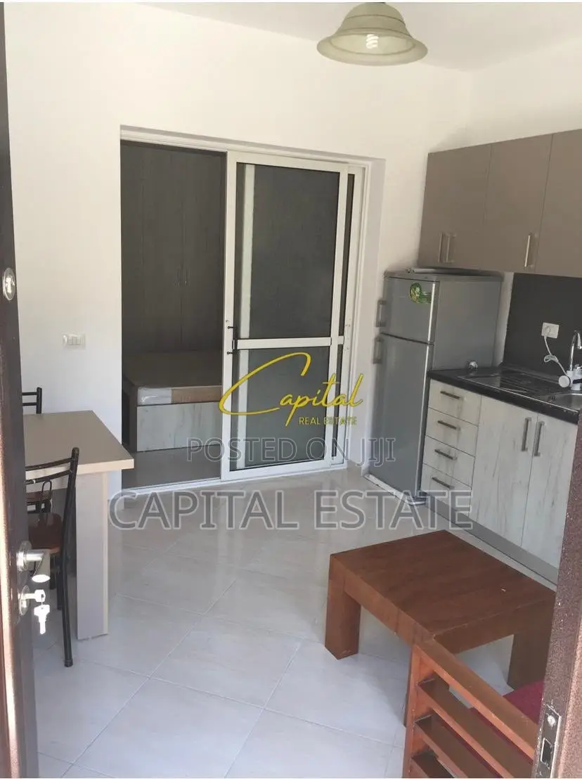 GARSONIERE ME QIRA 40 M2 RRUGA FORTUZI 45.000 LEKE