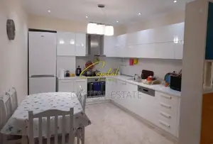 SHITET APARTAMENT 2+1 KOMPLEKSI MAGNET 235.000 EURO