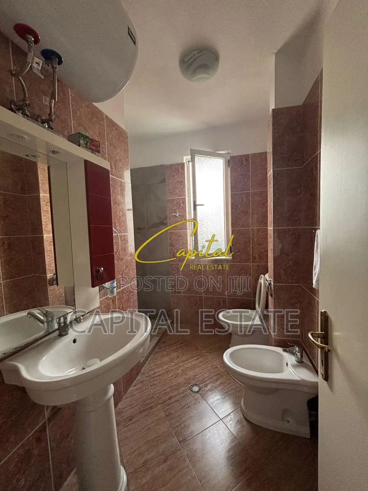 APARTAMENT ME QIRA 1+1 MYSLYM SHYRI 600 EURO