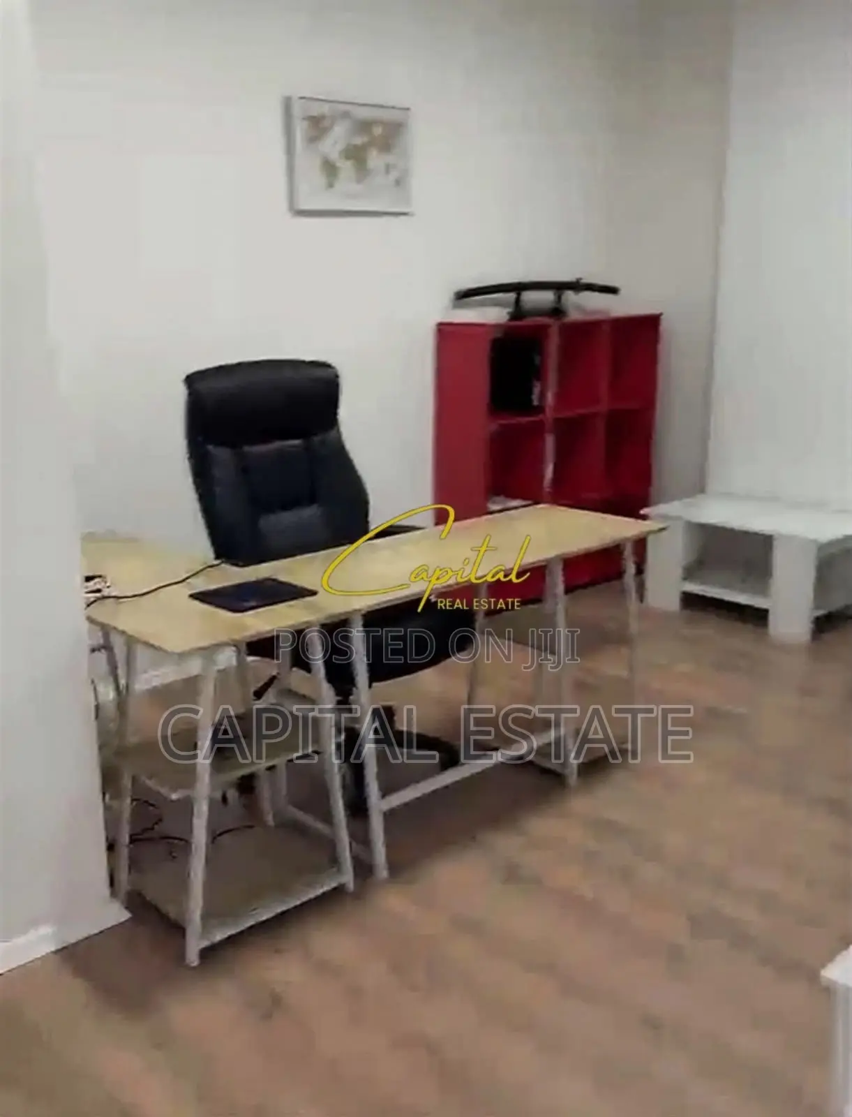 AMBIENT BIZNESI ME QIRA 135 M2 PAZARI I RI 1.200 EURO