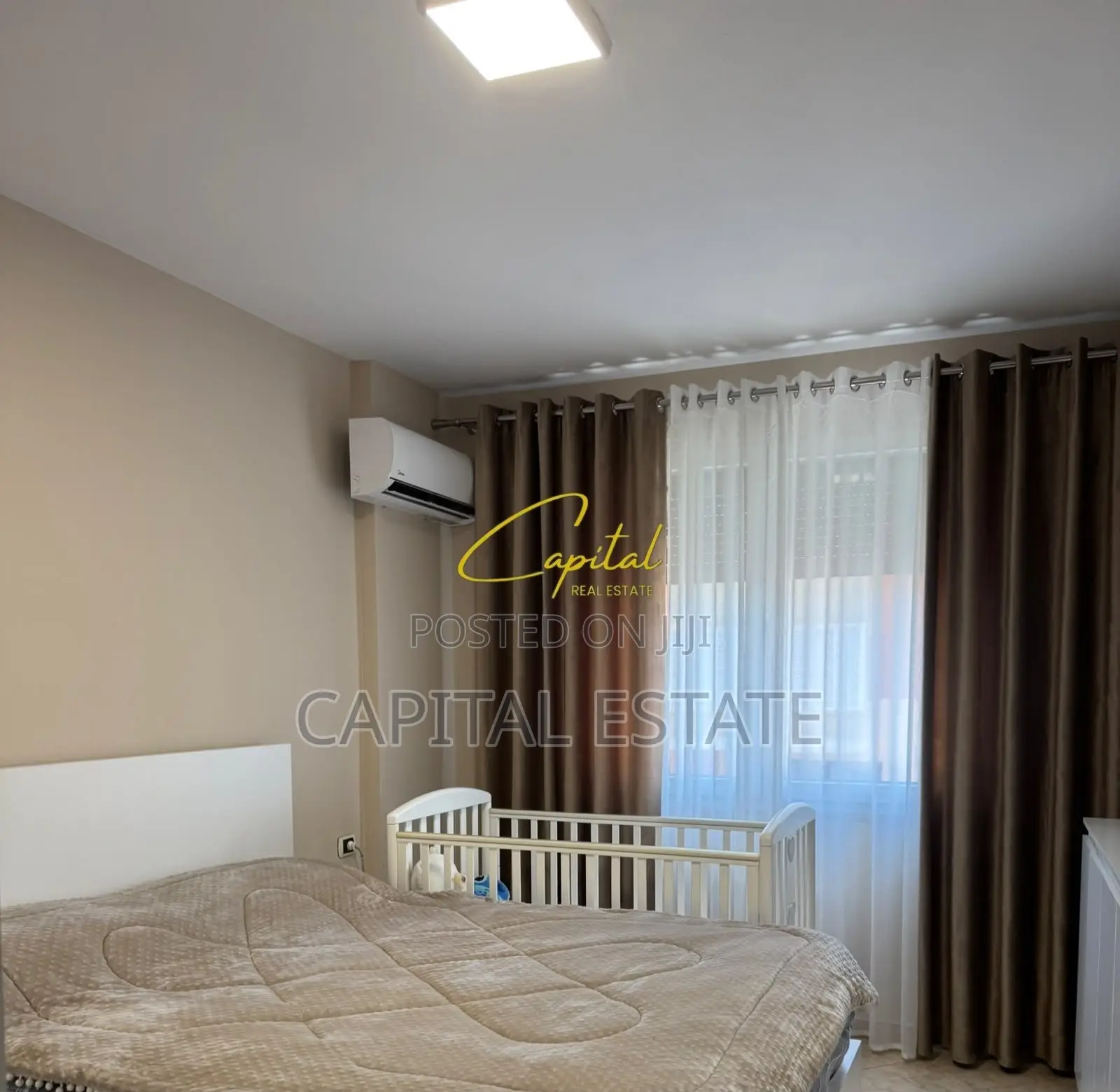 APARTAMENT ME QIRA 2+1 21 DHJETORI 850 EURO