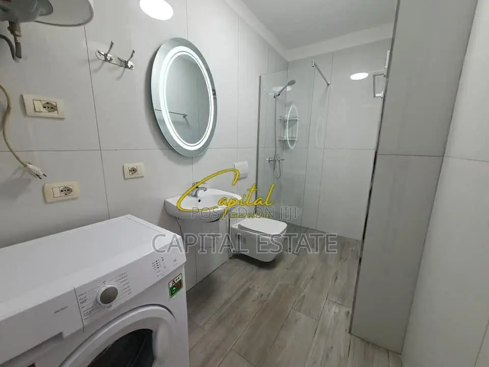 GARSONIERE ME QIRA 40 M2 MOZAIKU I TIRANES 45.000 LEKE