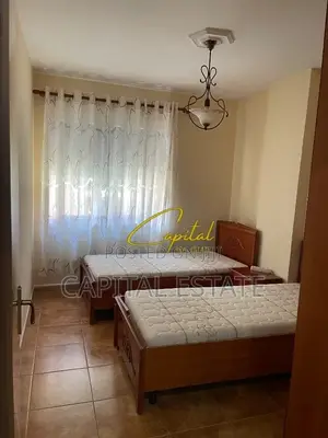 SHITET APARTAMENT 3+1 ISH BLLOKU 365.000 EURO