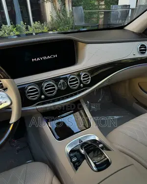 Mercedes Benz S560 Maybach