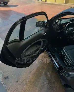 Smart BRABUS Armored Blind