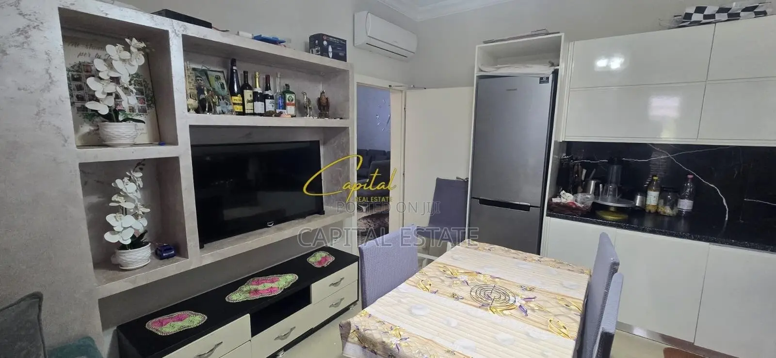 VILE PRIVATE ME QIRA 180 M2 BALDUSHK 1.500 EURO