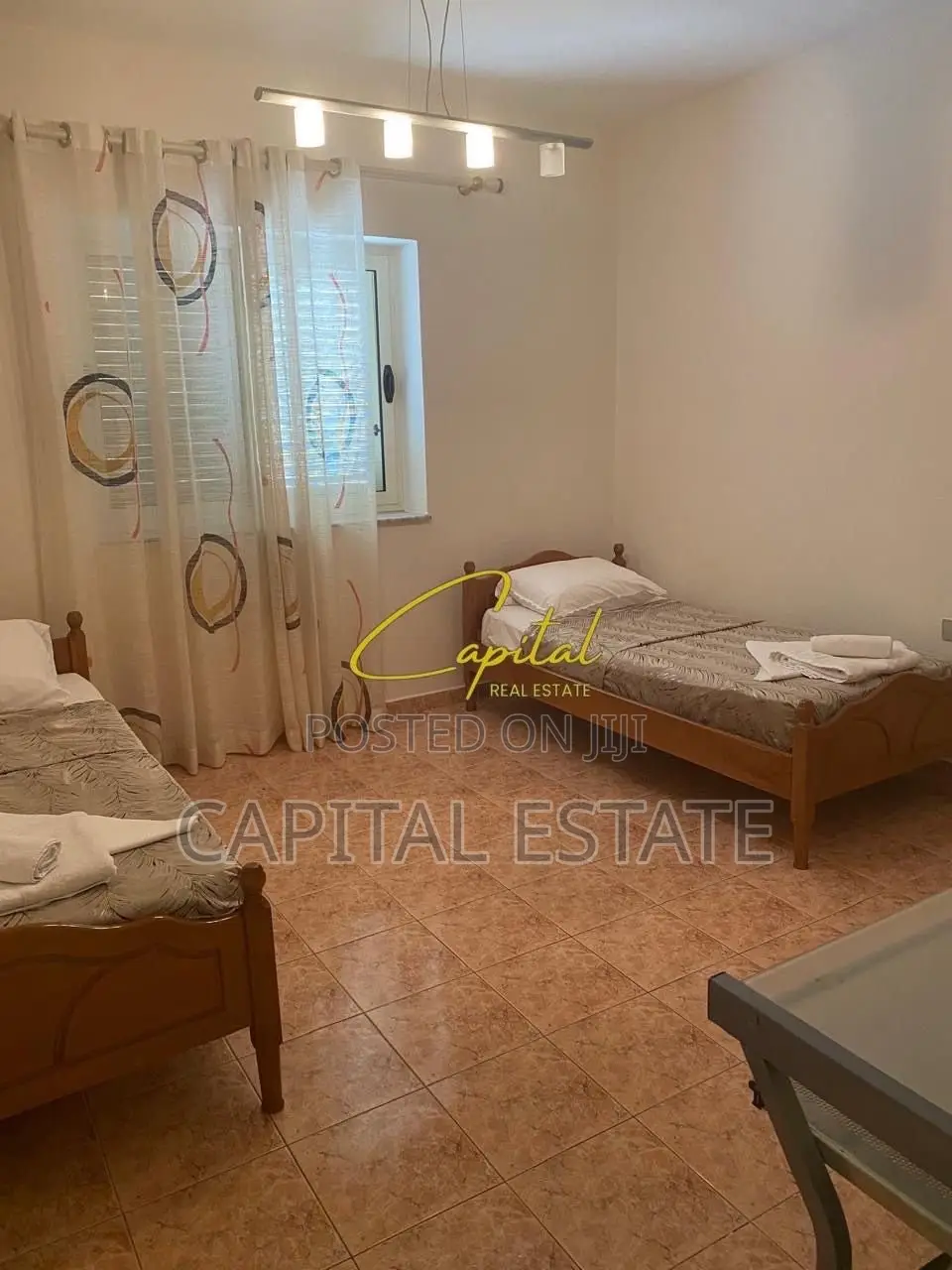APARTAMENT ME QIRA 3+1+2 RRUGA E ELBASANIT 80.000 LEKE