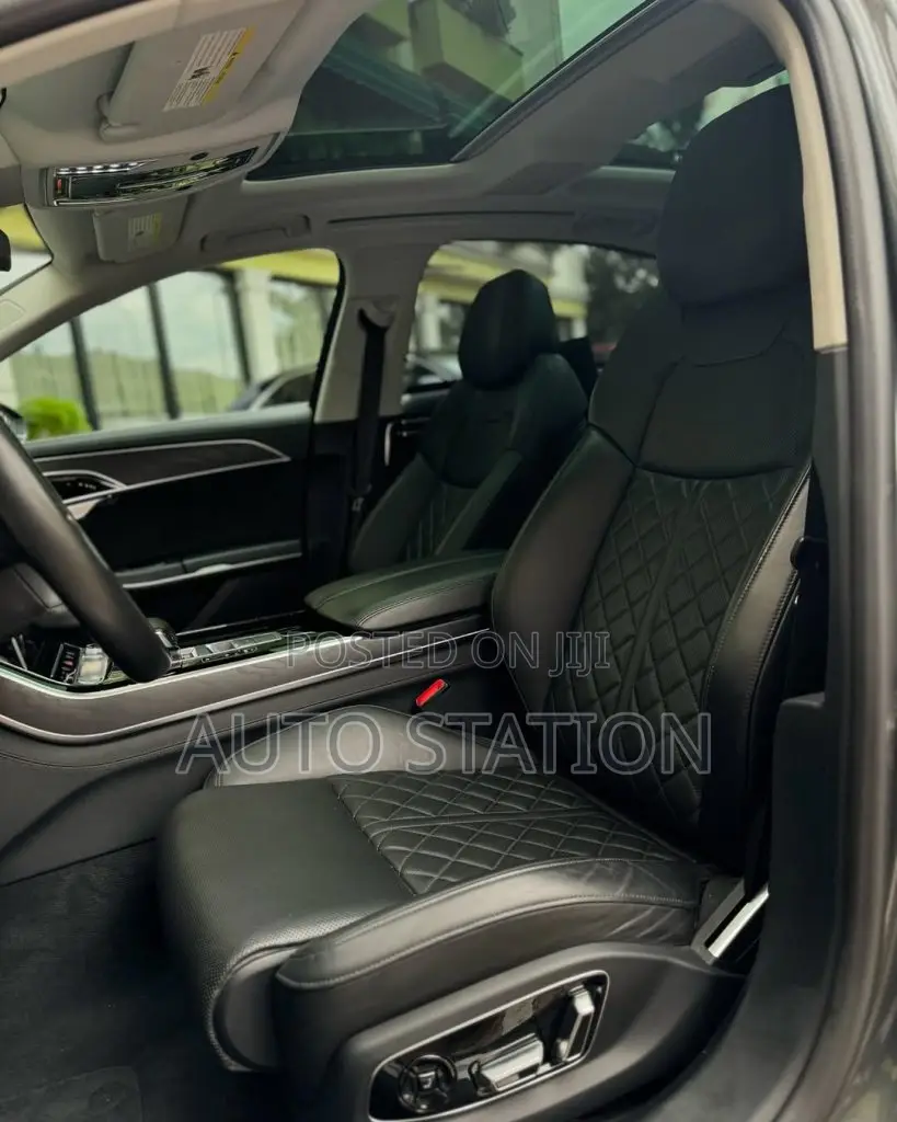 AUDI A8L