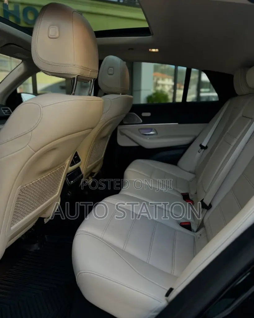 Mercedes Benz GLE 400d