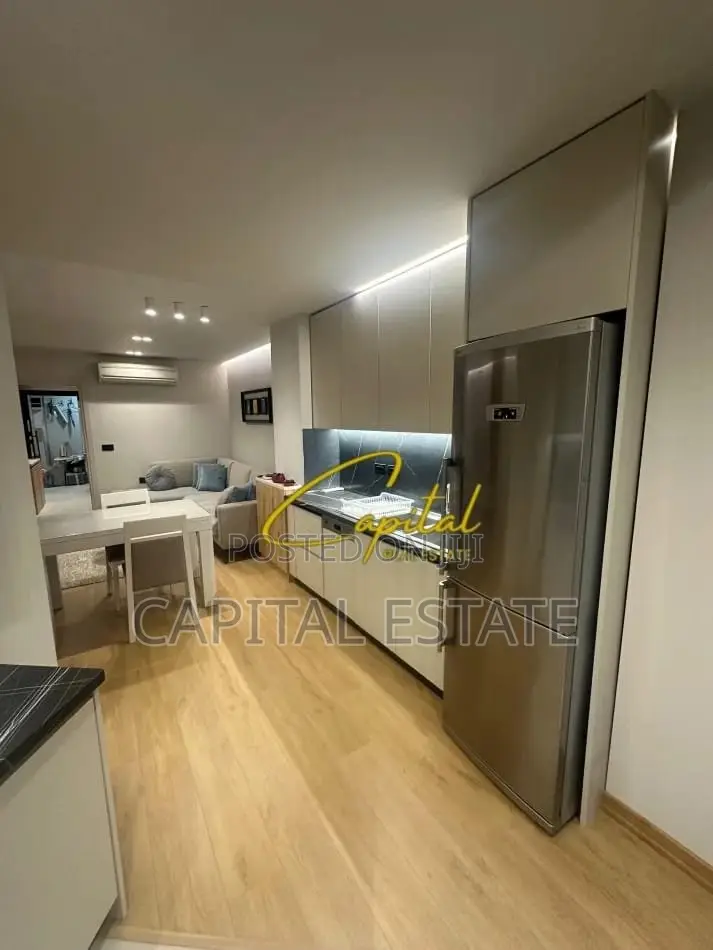 APARTAMENT ME QIRA 1+1 STADIUMI DINAMO 800 EURO