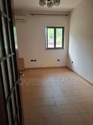SHITET APARTAMENT 4+1+2 RRUGA E KAVAJES 245.000 EURO
