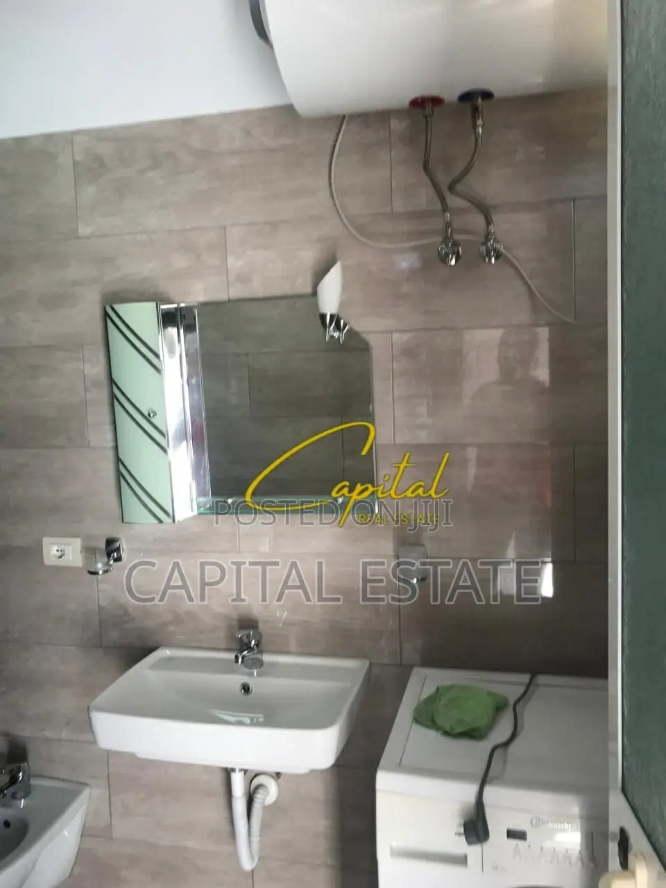 APARTAMENT ME QIRA 1+1 ISH TREGU ELEKTRIK 40.000 LEKE