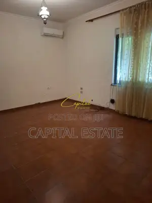 SHITET APARTAMENT 4+1+2 RRUGA E KAVAJES 245.000 EURO