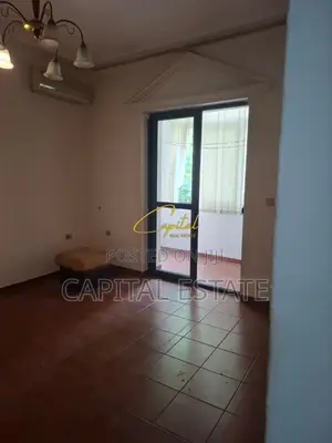 SHITET APARTAMENT 4+1+2 RRUGA E KAVAJES 245.000 EURO