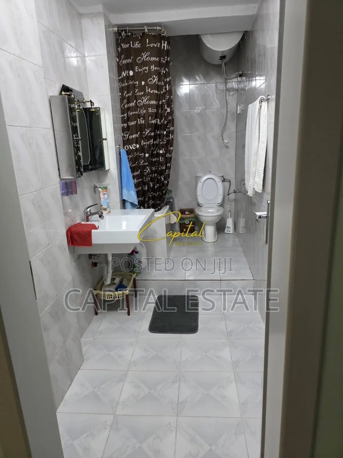 APARTAMENT ME QIRA 2+1 ALI DEMI 65.000 LEKE