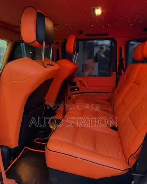 Mercedes Benz G500