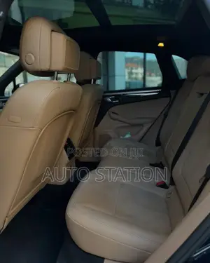 Porsche Macan S