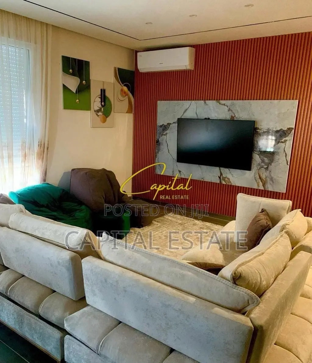 APARTAMENT ME QIRA 3+1 RRUGA E DIBRES 100.000 LEKE
