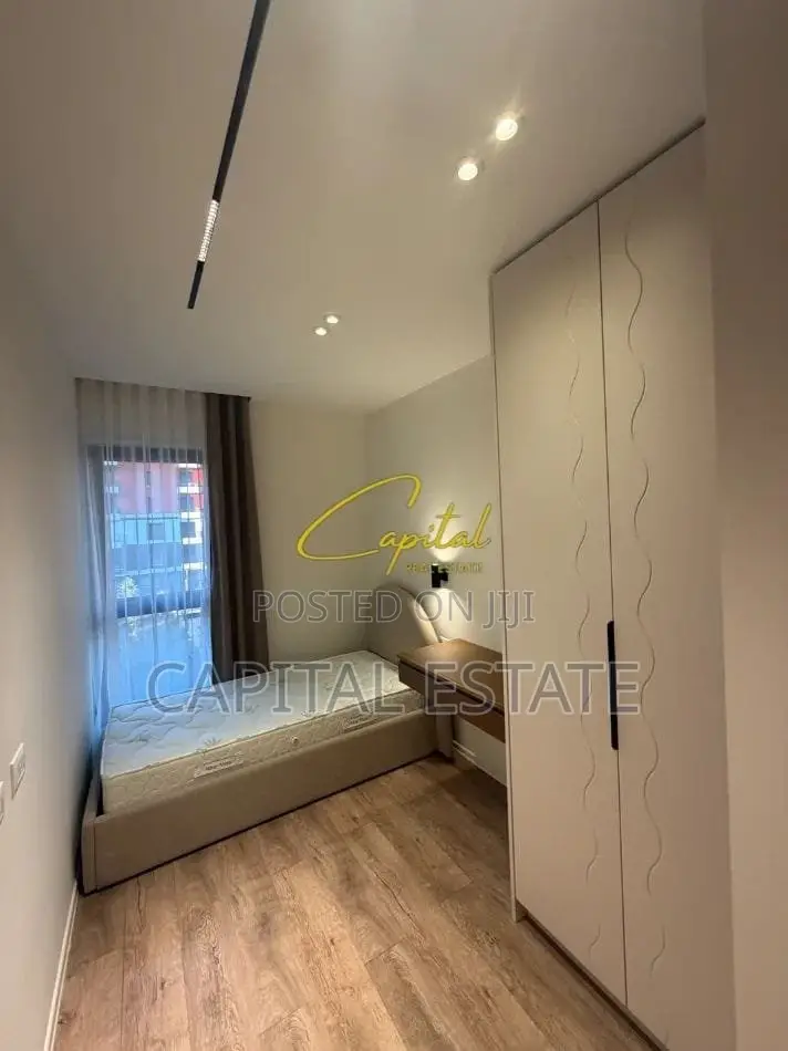 APARTAMENT ME QIRA 3+1+2 RRUGA JORDAN MISJA 1.100 EURO