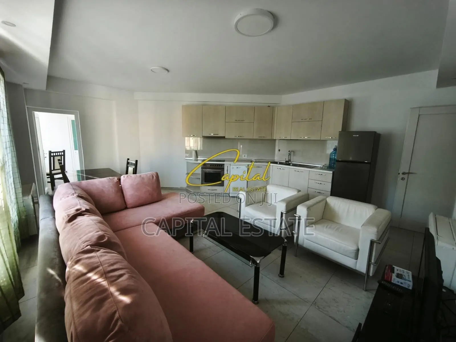 APARTAMENT ME QIRA 2+1 VASIL SHANTO 70.000 LEKE