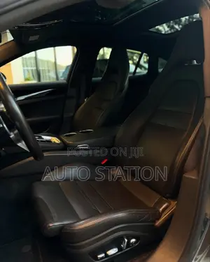 Porsche Panamera 4S