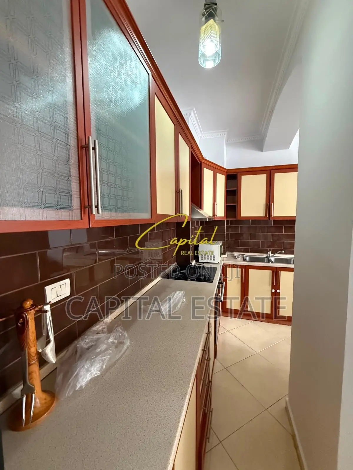 APARTAMENT ME QIRA 2+1 5 MAJI 50.000 LEKE