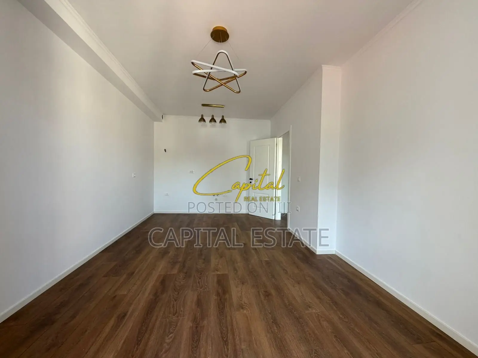 SHITET APARTAMENT 1+1 RRUGA DRITAN HOXHA 128.000 EURO