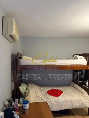 APARTAMENT ME QIRA 3+1 QENDER 1000 EURO