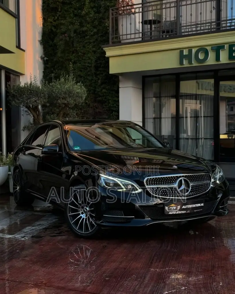 Mercedes Benz E250