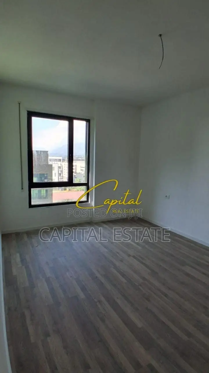 APARTAMENT ME QIRA 2+1+2 5 MAJI 50.000 LEKE