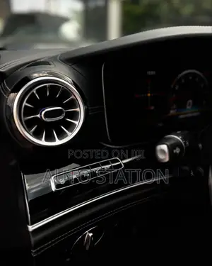 Mercedes Benz GT 53 AMG
