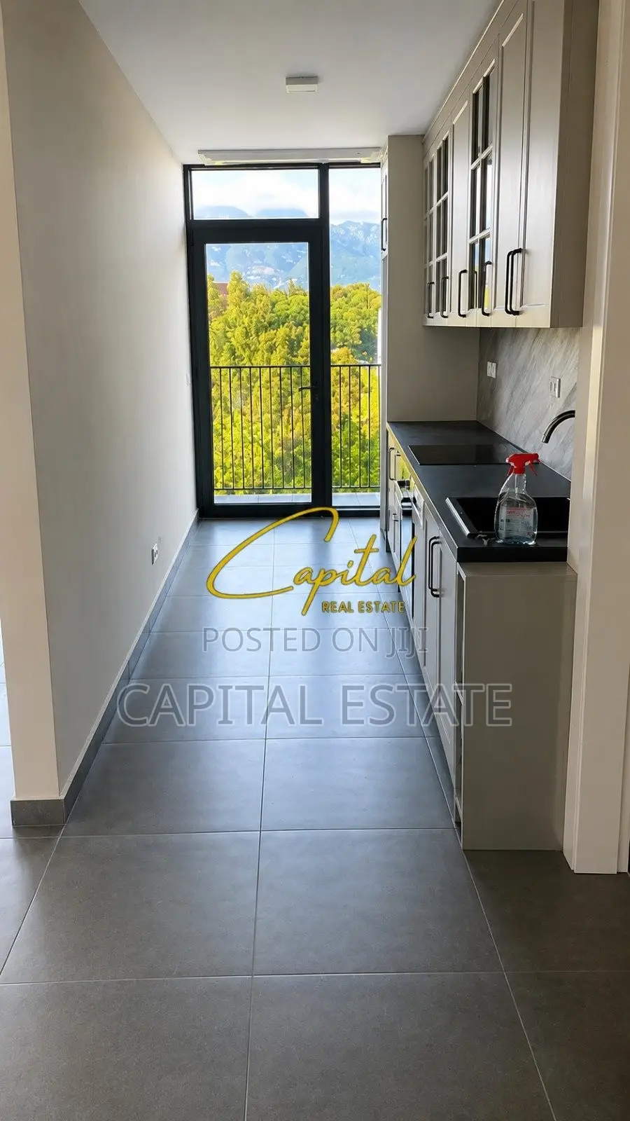 AMBIENT BIZNESI ME QIRA 130 M2 LAKE VIEW RESIDENCE 2000 EURO