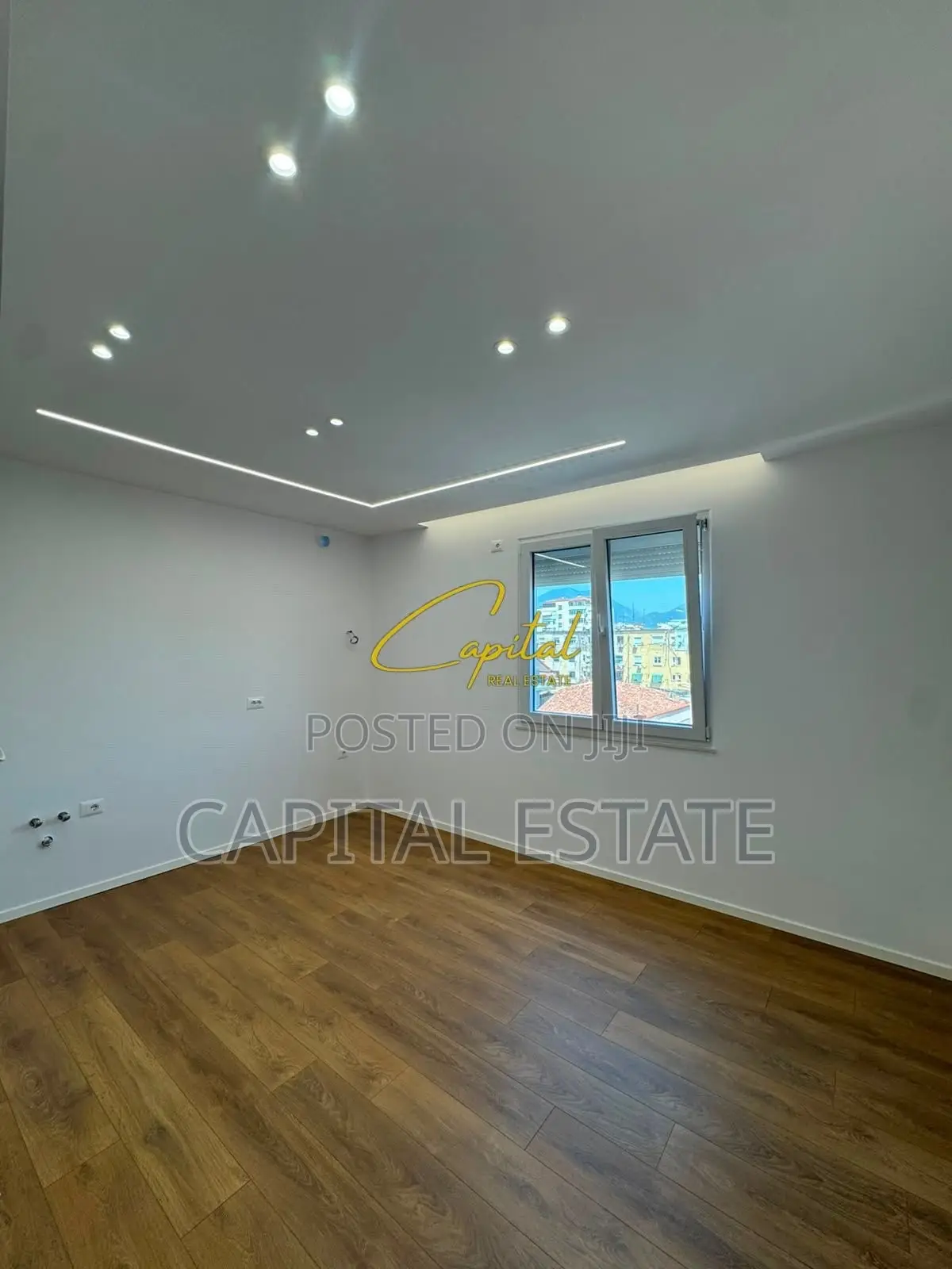 SHITET APARTAMENT 2+1 PAZARI I RI 168.000 EURO
