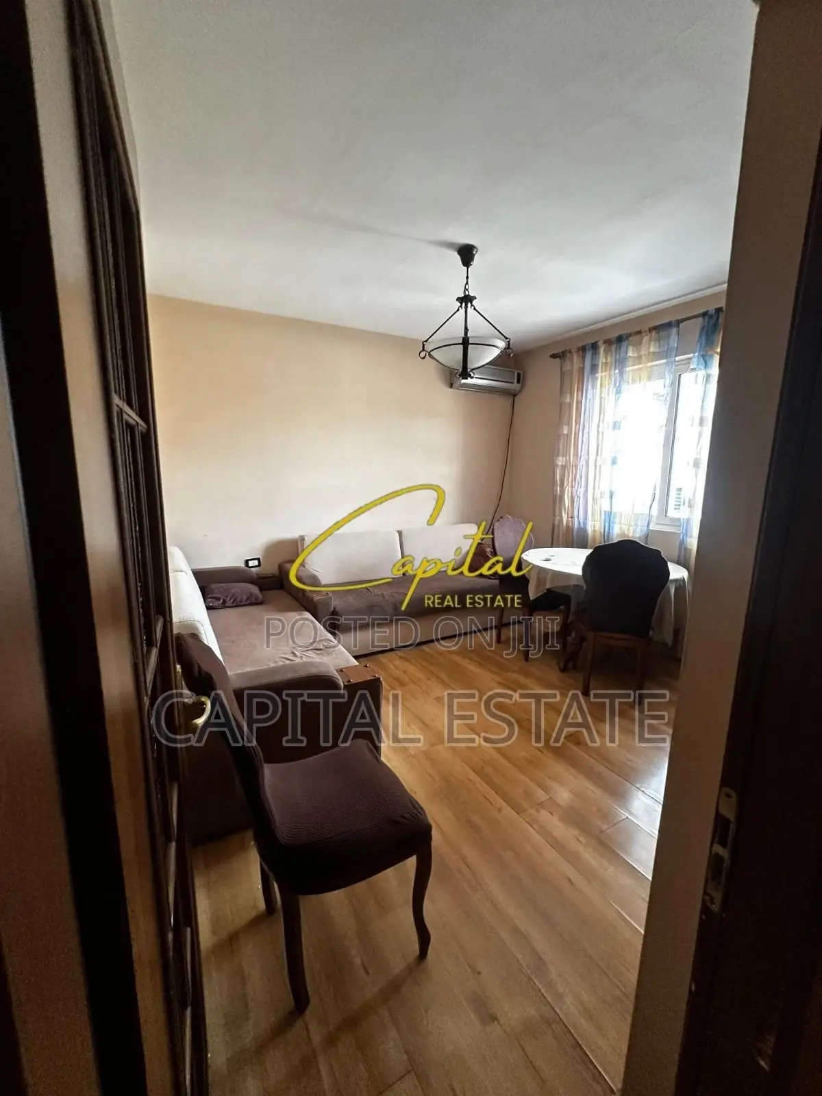 APARTAMENT ME QIRA 2+1 RRUGA KONGRESI I MANASTIRIT 50.000 LEKE