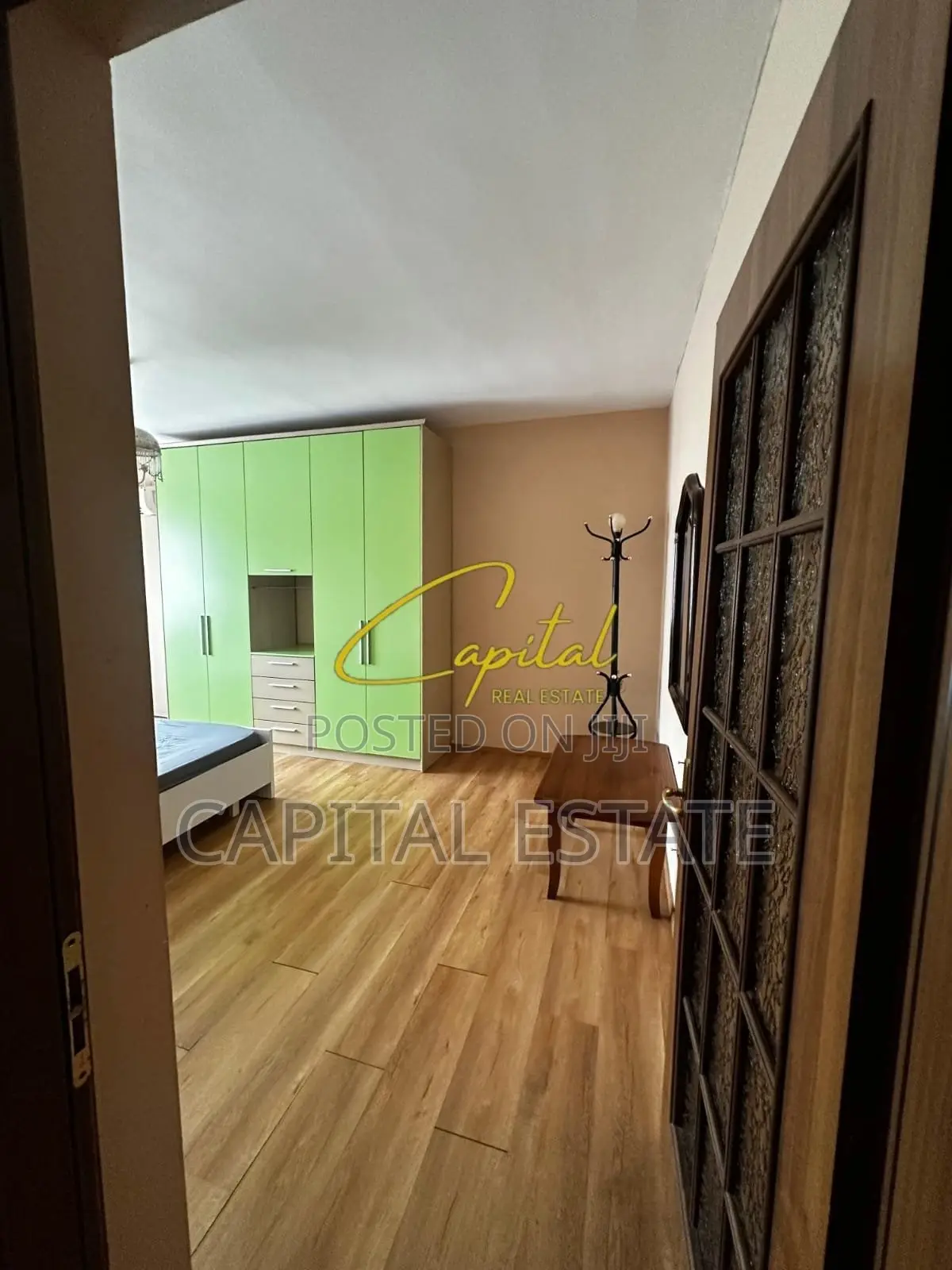 APARTAMENT ME QIRA 2+1 RRUGA KONGRESI I MANASTIRIT 50.000 LEKE