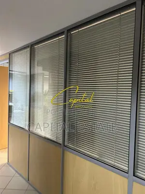 AMBIENT BIZNESI EM QIRA 220 M2 PAZARI I RI 250.000 LEKE
