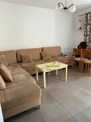 APARTAMENT ME QIRA 2+1 RRUGA FORTUZI 55.000 LEKE