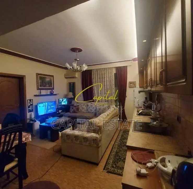 APARTAMENT ME QIRA 2+1 KOMBINAT 40.000 LEKE