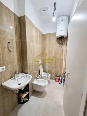 ZYRE ME QIRA 103 M2 GARDEN BUILDING RESIDENCE 1.070 EURO