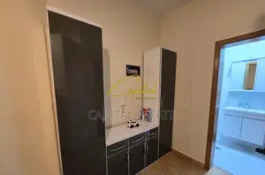 APARTAMENT ME QIRA 2+1 RRUGA E KOSOVAREVE 800 EURO