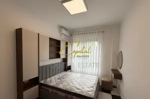 APARTAMENT ME QIRA 1+1 XHAMMLLIKU 60.000 LEKE